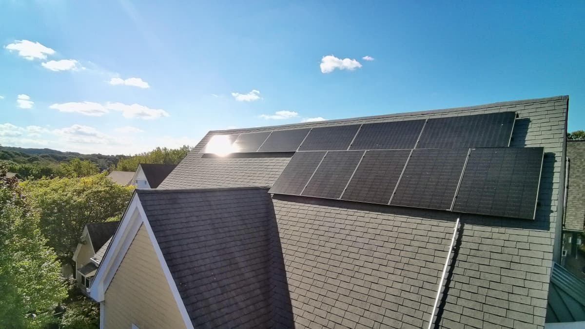 Sunfinity Power Urges Massachusetts Homeowners to Act on Solar Incentives Before 2026 Deadline