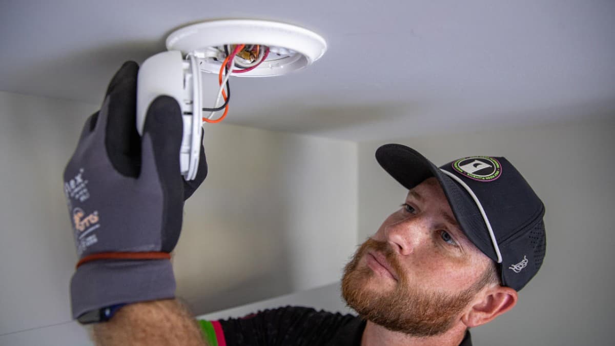 Tulsa Electrician with 4,000 Five-Star Reviews Launches Whole-Home Generator Installation