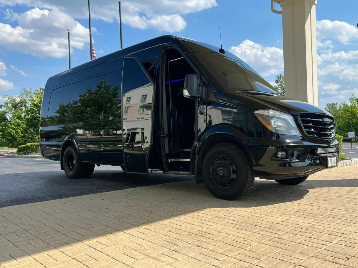 Skyline VIP Limo Unveils Safety & Security Enhancements Program